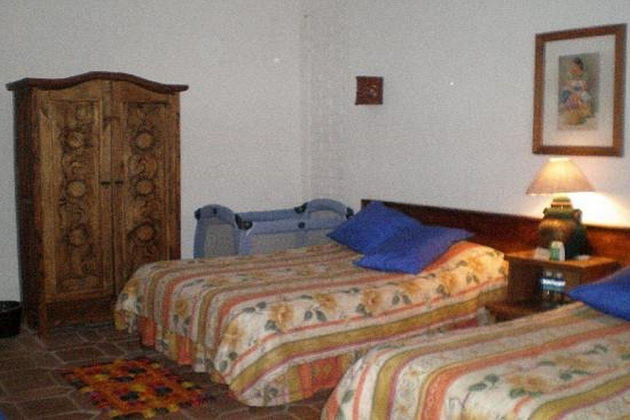 Lago Sol Hotel & Suites Tzintzuntzán エクステリア 写真