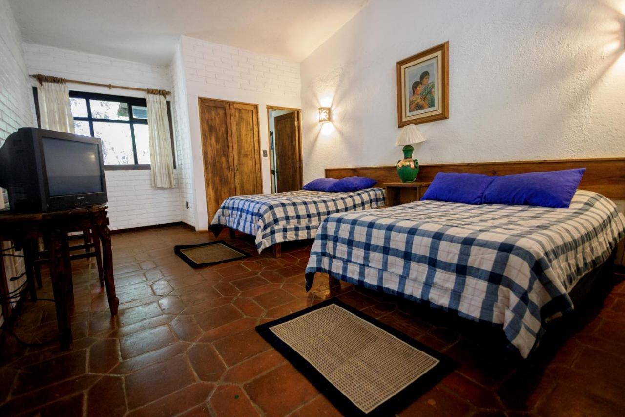 Lago Sol Hotel & Suites Tzintzuntzán エクステリア 写真